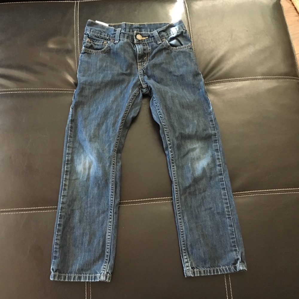 Boys Levi’s size 24/22 don’t have adjustable waist